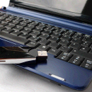 Bild Tastatur und USB-Stick